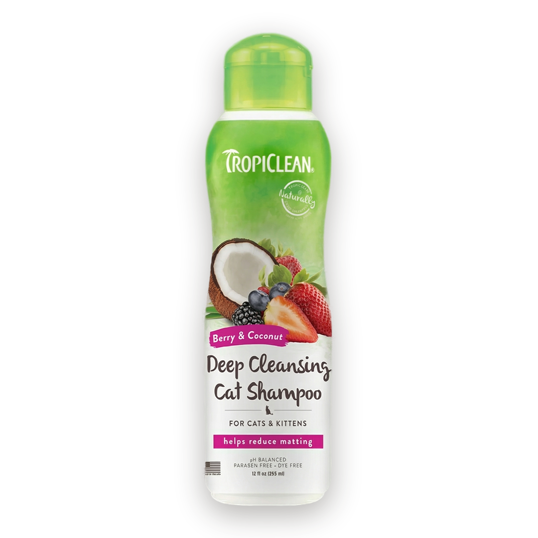 TropiClean Berry & Coconut Deep Cleansing Cat Shampoo
